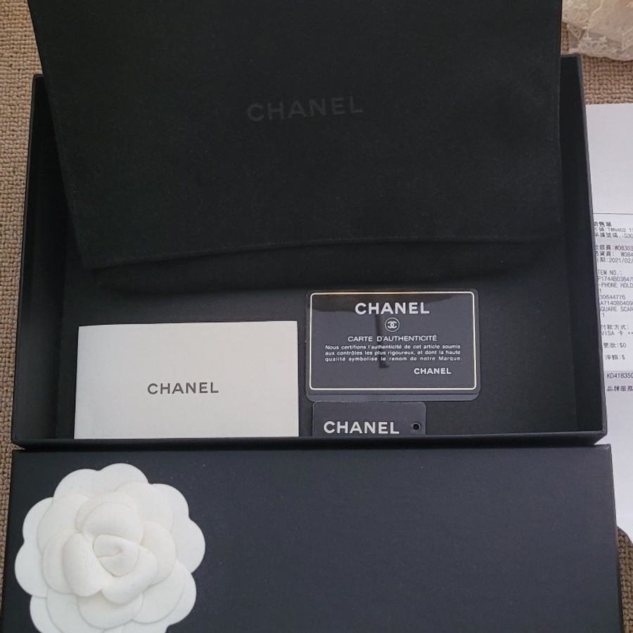 CHANEL 紅色荔枝皮 O PHONE HOLDER WITH CHAIN-7