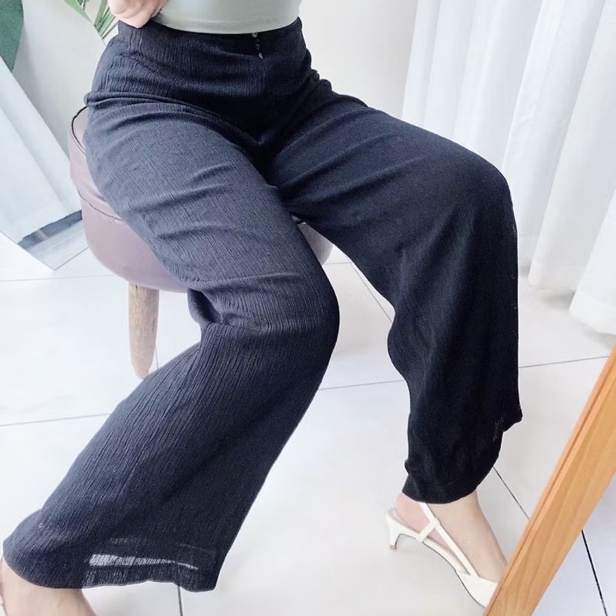 暗夜墨黑細直壓紋素面 古著紡紗壓紋薄料長褲寬褲 pants vintage-0