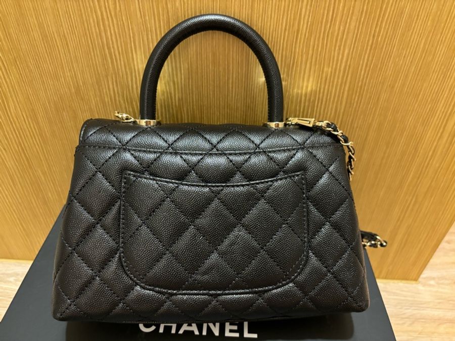 Chanel coco handle 24 荔枝牛皮黑色 (晶片)含絲巾價-2