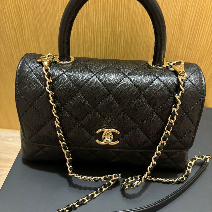 Chanel coco handle 24 荔枝牛皮黑色 (晶片)含絲巾價-14