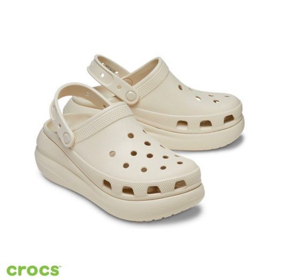 全新🧀️ Crocs Classic Crush Clog 泡芙奶茶洞洞鞋-0