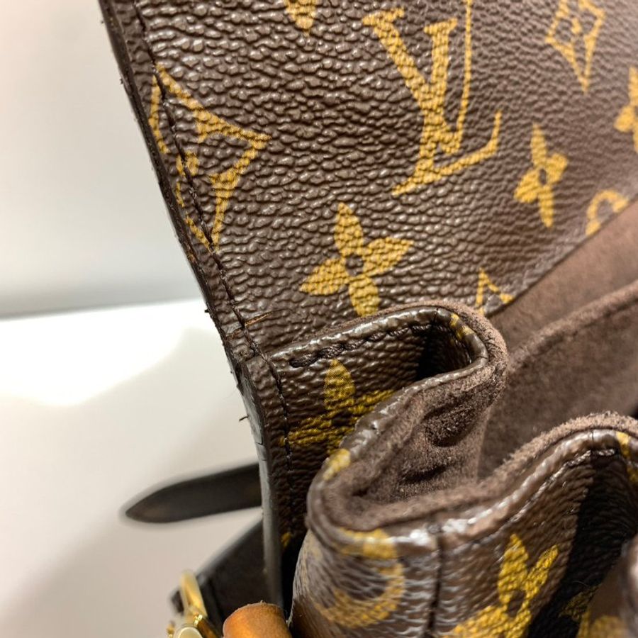 LV 斜背包/側背包/手提包/學院包 M44875 83成新-12