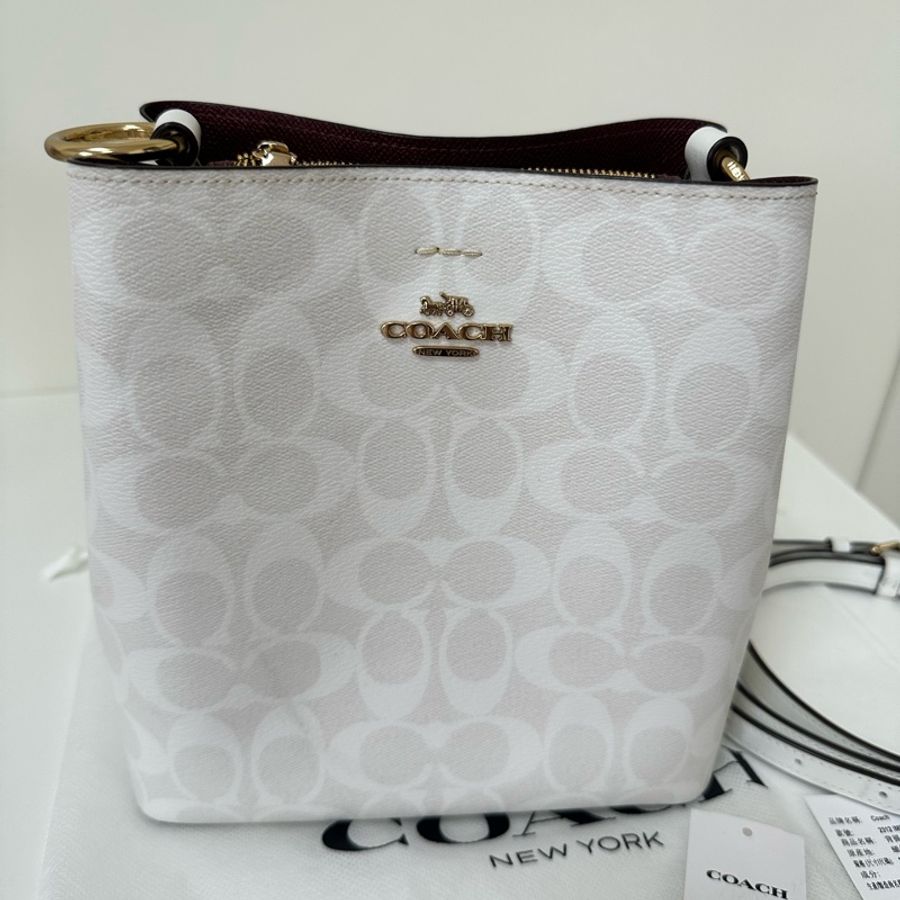 COACH 經典C LOGO肩/斜背兩用水桶包(白) 老花水桶-5