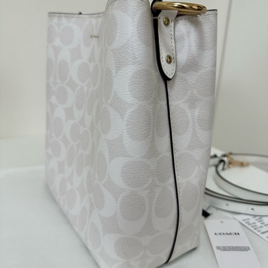 COACH 經典C LOGO肩/斜背兩用水桶包(白) 老花水桶-7