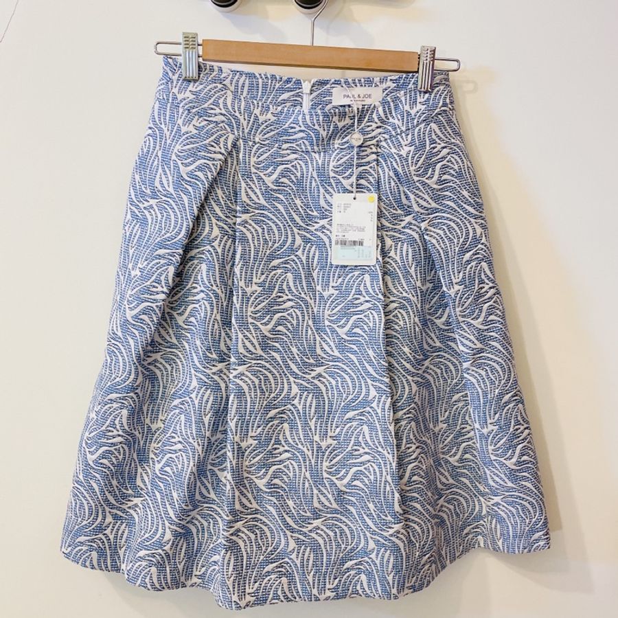 全新日本貴婦名牌服飾✨Paul&joe 藍色幾何圖案印花藍底白浪花青花瓷刺繡圓裙傘裙-0