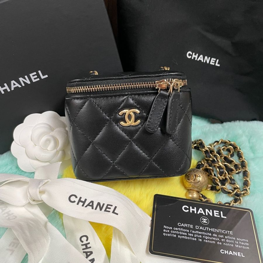 Chanel 黑金球小盒子-0