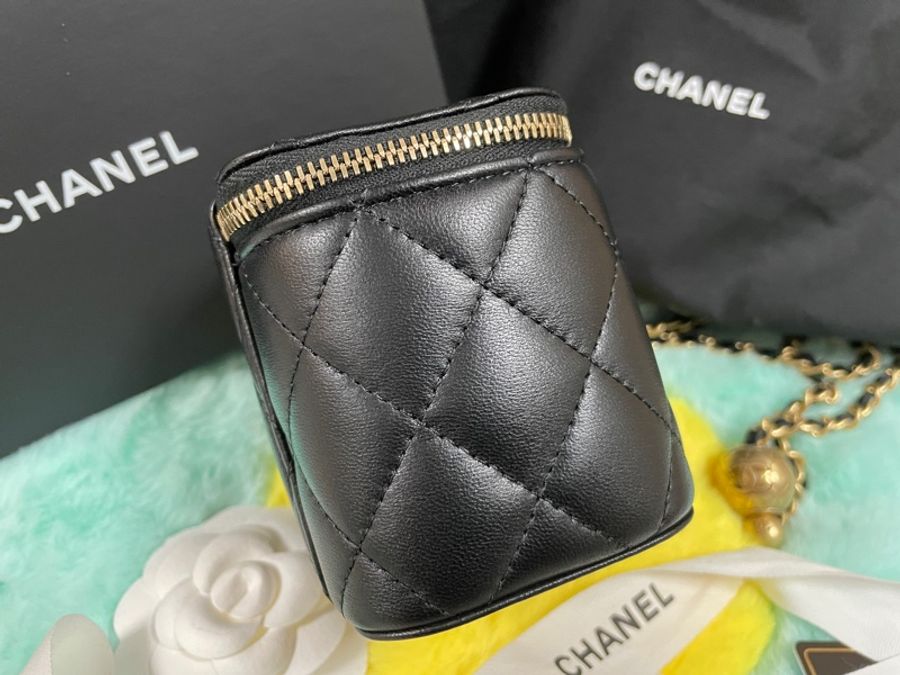 Chanel 黑金球小盒子-3