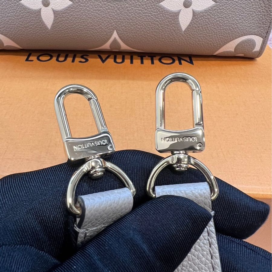 LV On The Go PM 芯片款 斑鳩灰色/奶油色 灰色-37