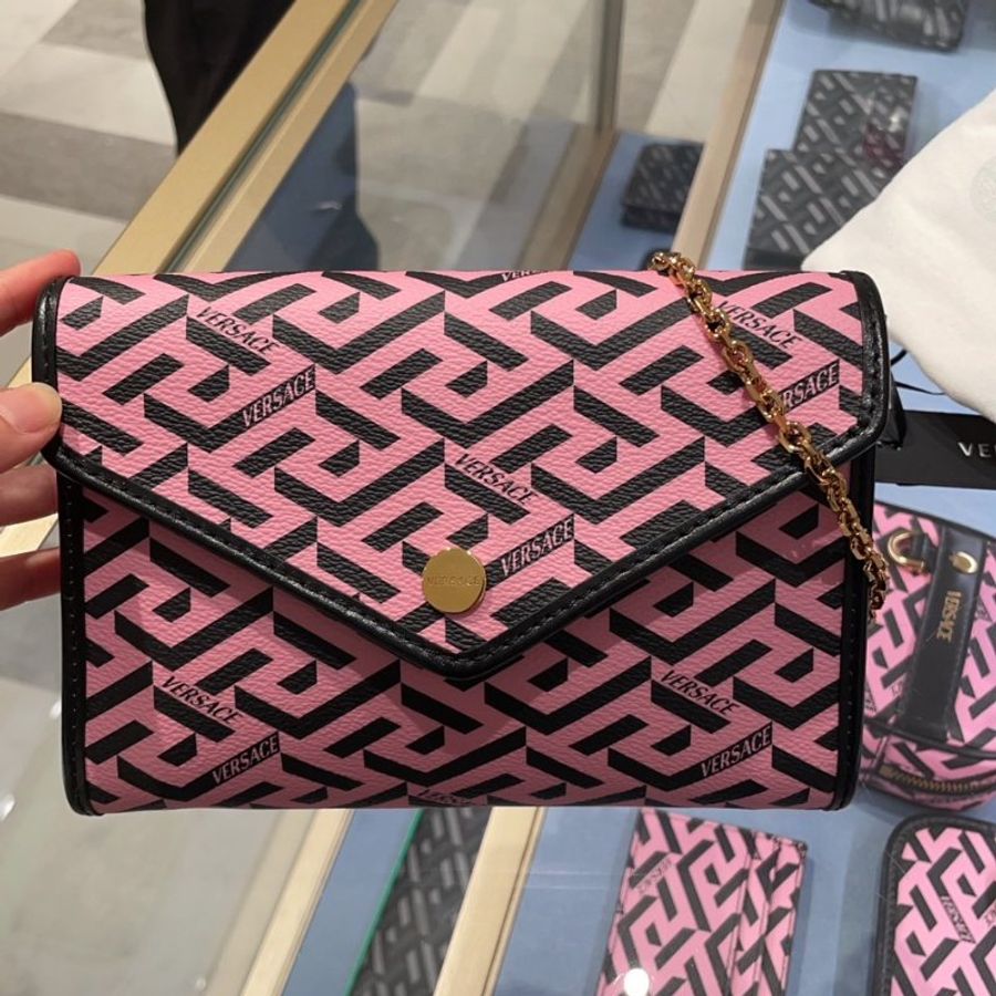 凡賽斯_ Versace 粉紅信封包 專櫃正品(全新品)-0