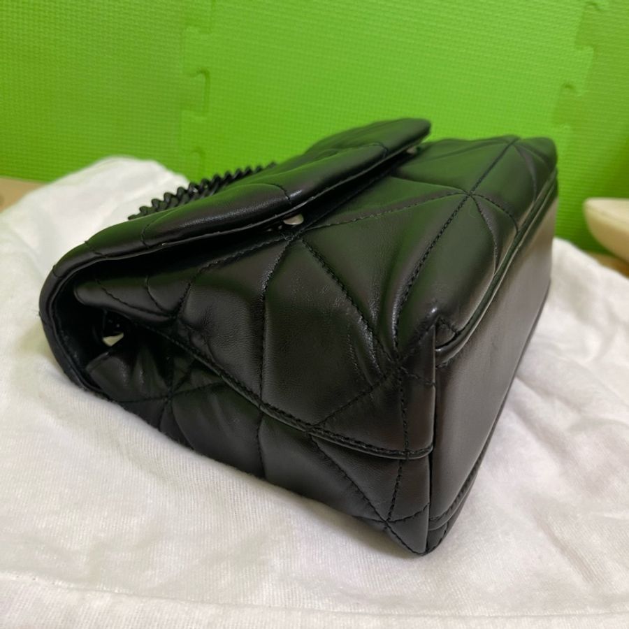 Prada Spectrum掛肩袋-4