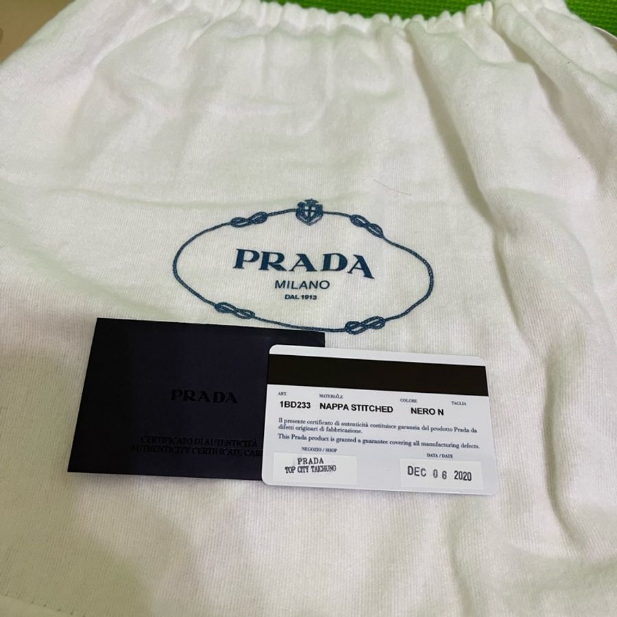 Prada Spectrum掛肩袋-7