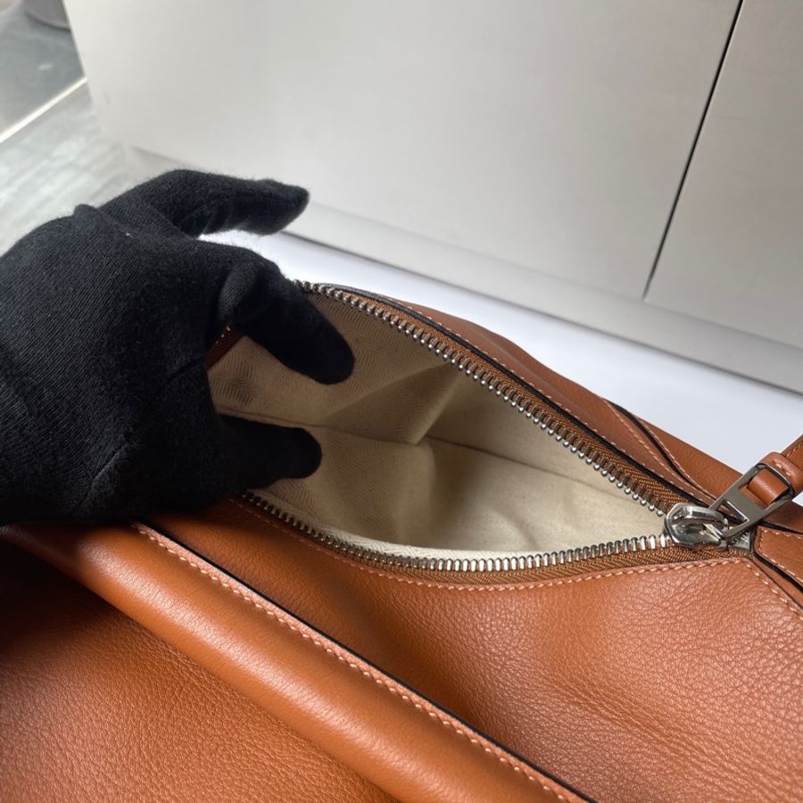 Loewe 焦糖色puzzle (L)-17