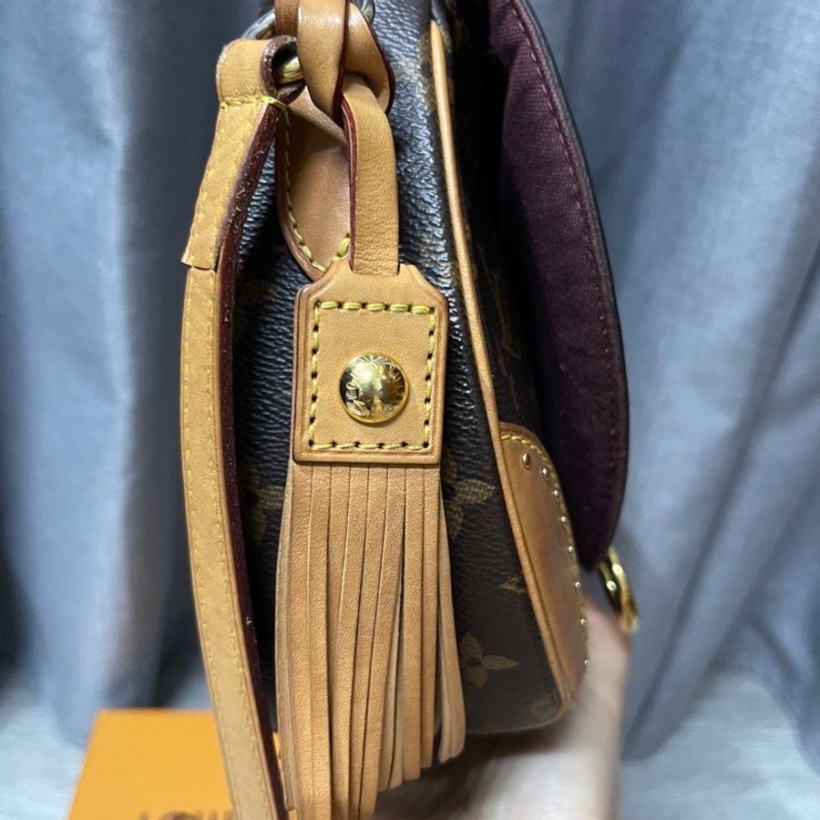 Louis Vuitton-1