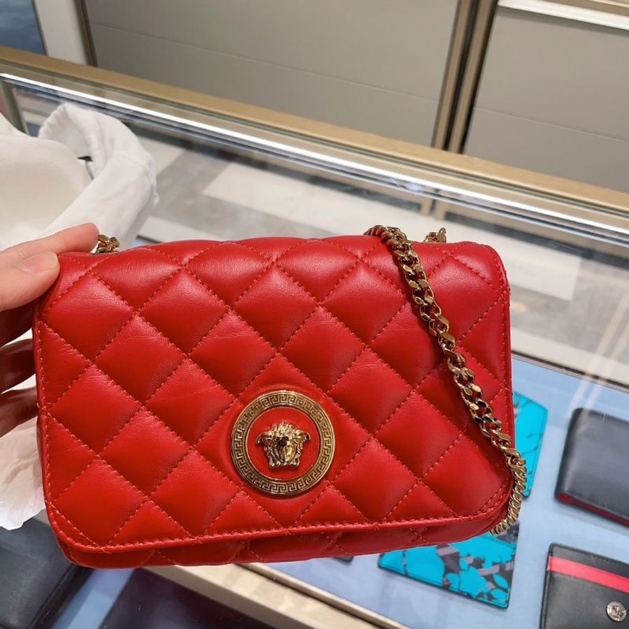 凡賽斯_ Versace 紅色菱格羊皮鍊包 經典梅杜莎 專櫃正品(全新品)-0