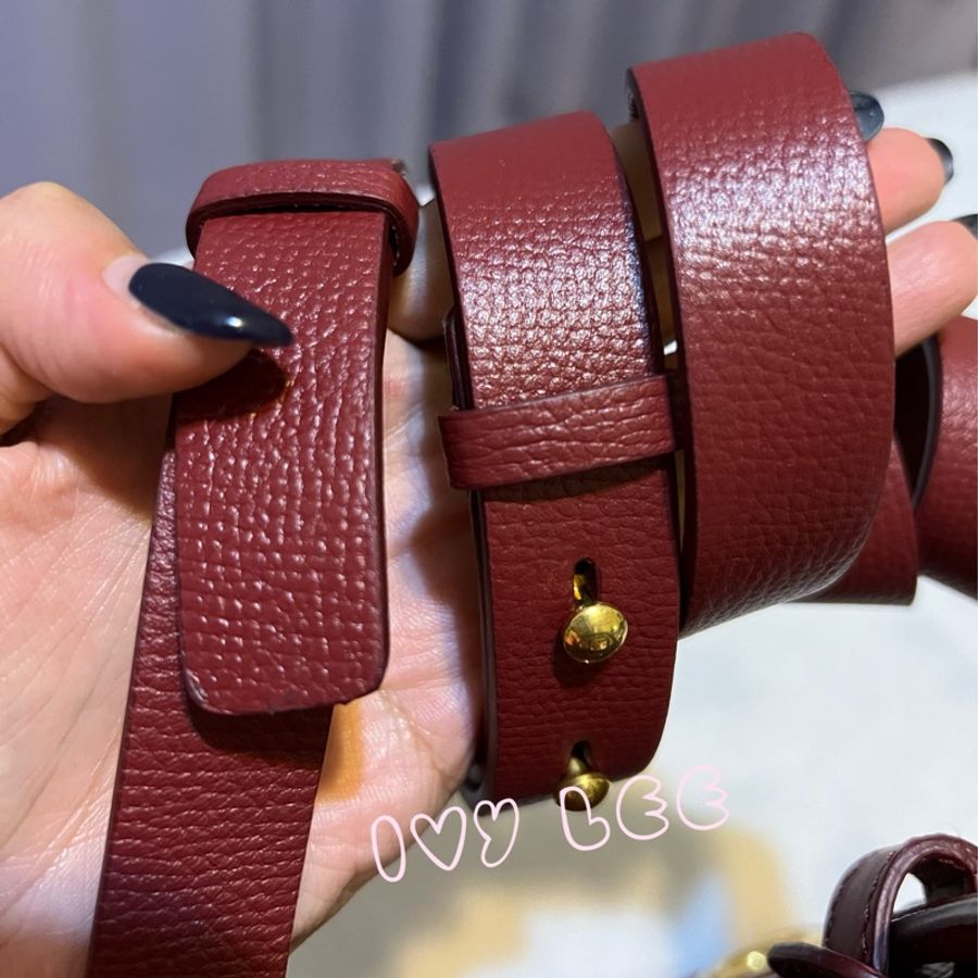 Burberry Banner - Baby 質感深紅色小牛皮 造型 金色環 斜背包 肩背包 近新 二手精品-21