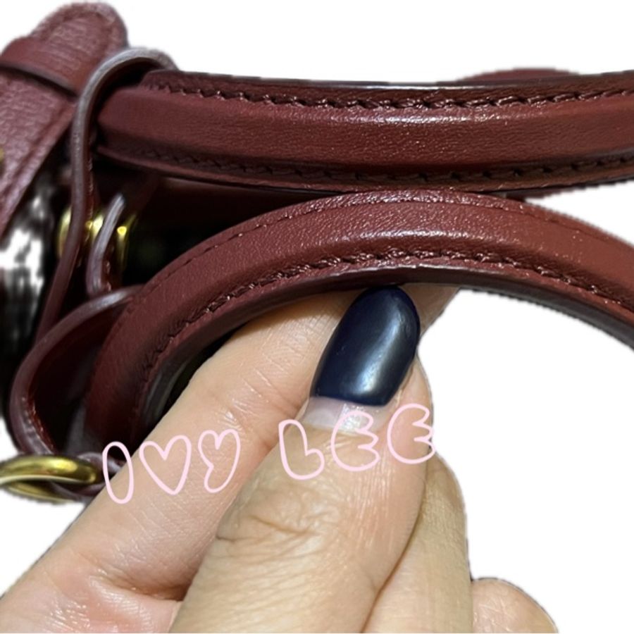 Burberry Banner - Baby 質感深紅色小牛皮 造型 金色環 斜背包 肩背包 近新 二手精品-23