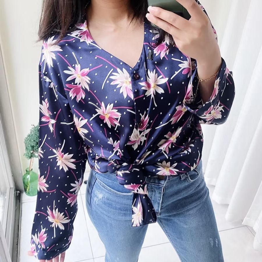 深藍浪漫花卉日式優雅少女 古著亮滑布面襯衫上衣 vintage Shirt-4