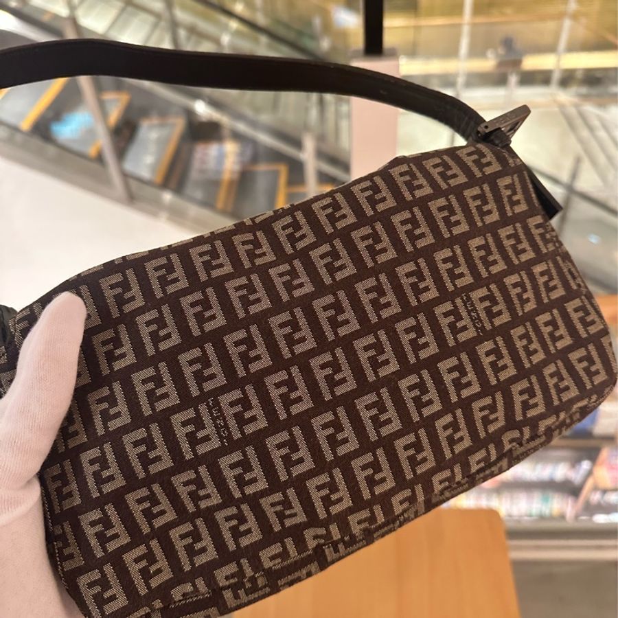 【FENDI】小法棍包-6
