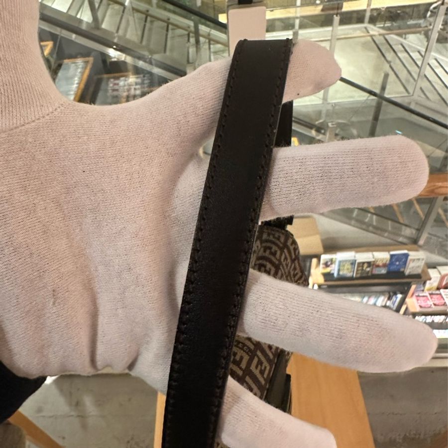 【FENDI】小法棍包-8