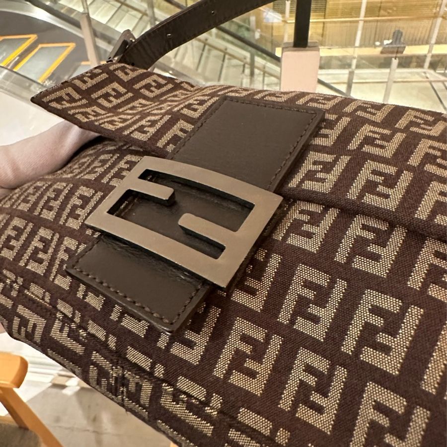 【FENDI】小法棍包-10
