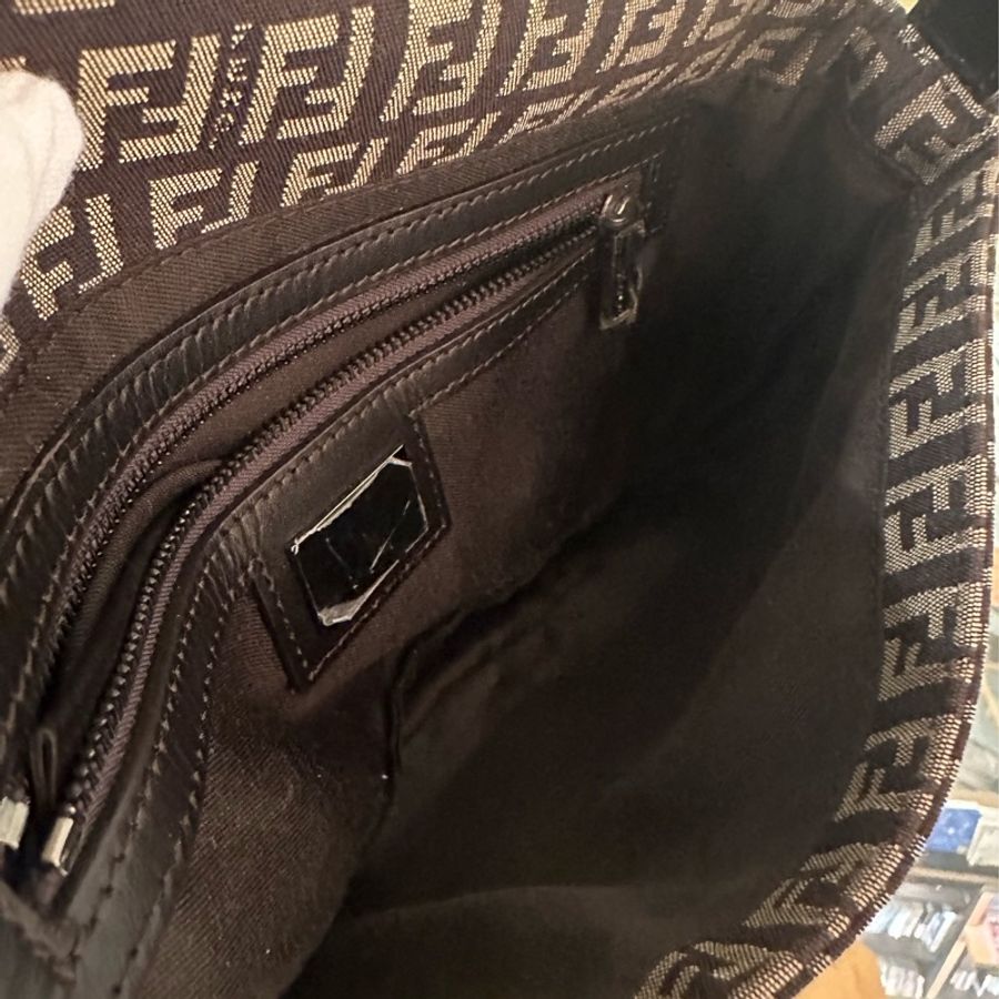 【FENDI】小法棍包-16