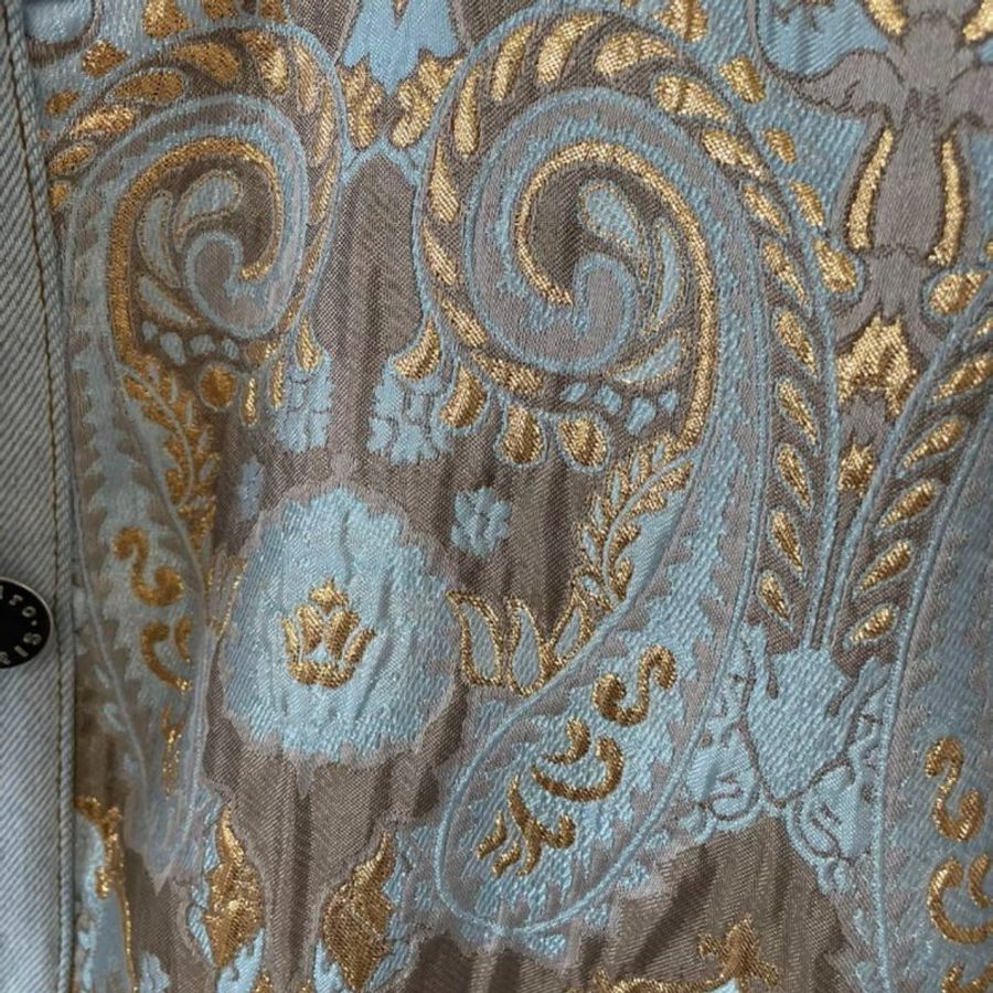 sandro 刺繡拼接牛仔外套 全新有吊牌 36號，胸圍100，衣長57 原價一萬六千左右-4