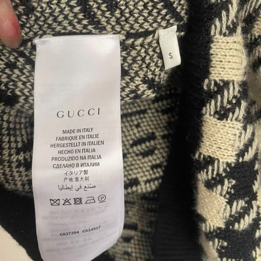 Gucci 千鳥格 羊絨針織短袖 全新僅試穿, S號,胸圍92,衣長59,原價四萬五-2