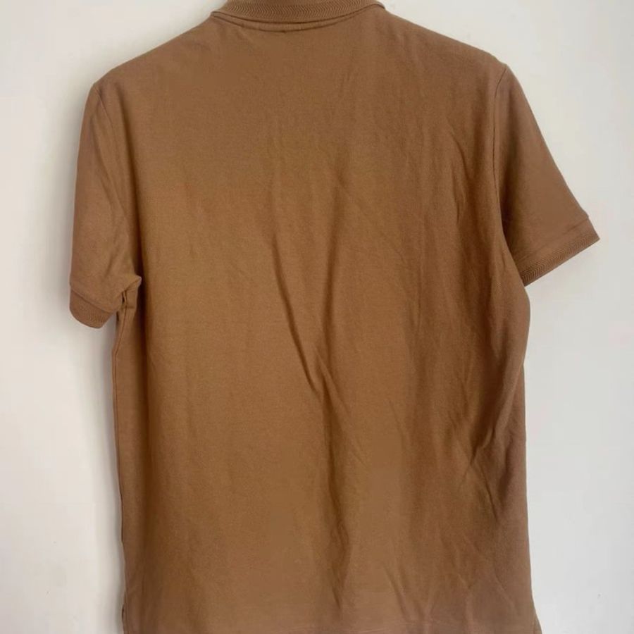 Burberry 駝色polo衫短袖 M號,胸圍106,衣長72-4