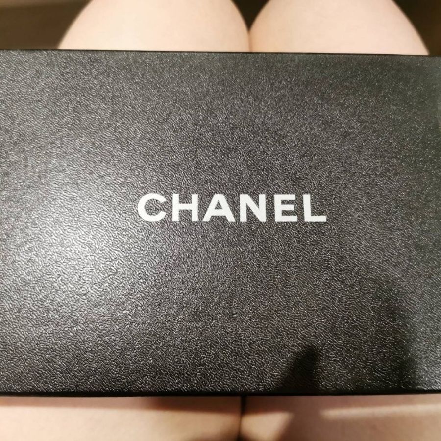 CHANEL羊皮三折長夾-1