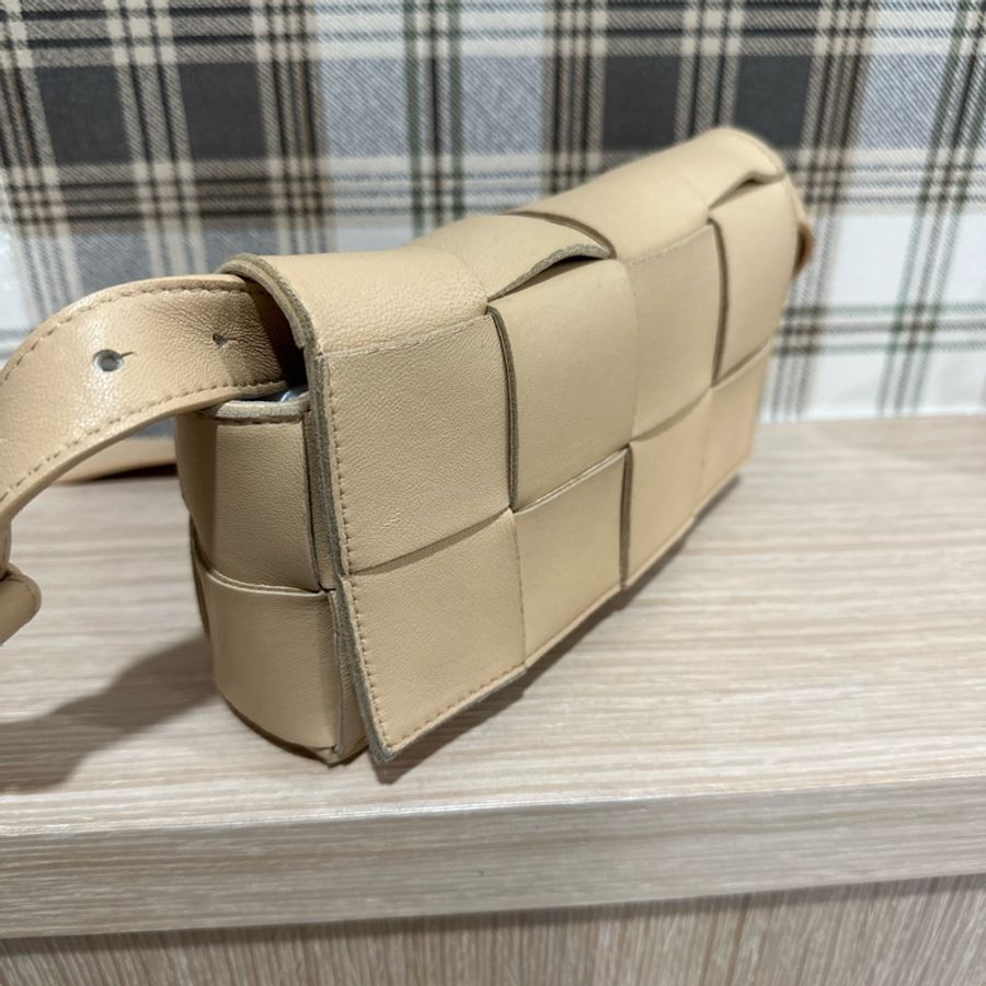 BOTTEGA VENETA CASSETTE 8格編織包-6