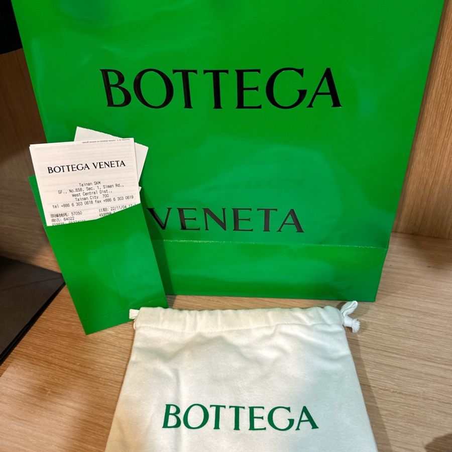 BOTTEGA VENETA CASSETTE 8格編織包-13