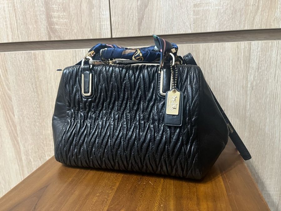 coach小羊皮軟質手提包-2