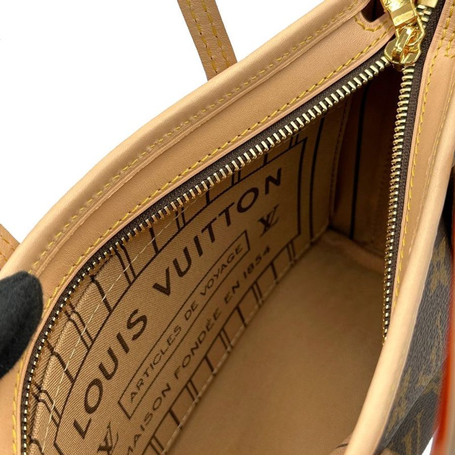 LOUIS VUITTON Neverfull BB-2