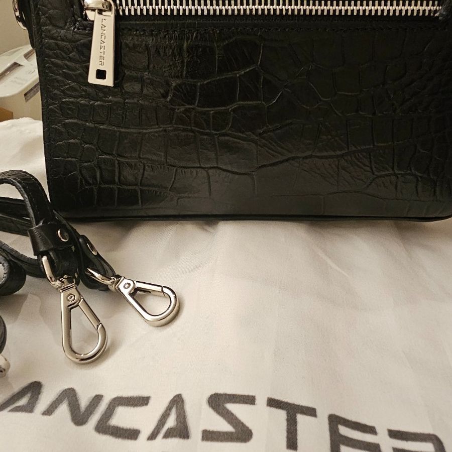 Lancaster牛皮壓紋手提肩背黑色小kelly包-15