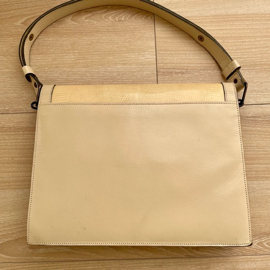 YSL vintage 蜥蜴皮肩背包-8