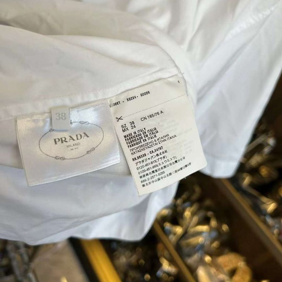 Prada 短袖襯衫  38號 8.5成新領標掉了洗標還在-2