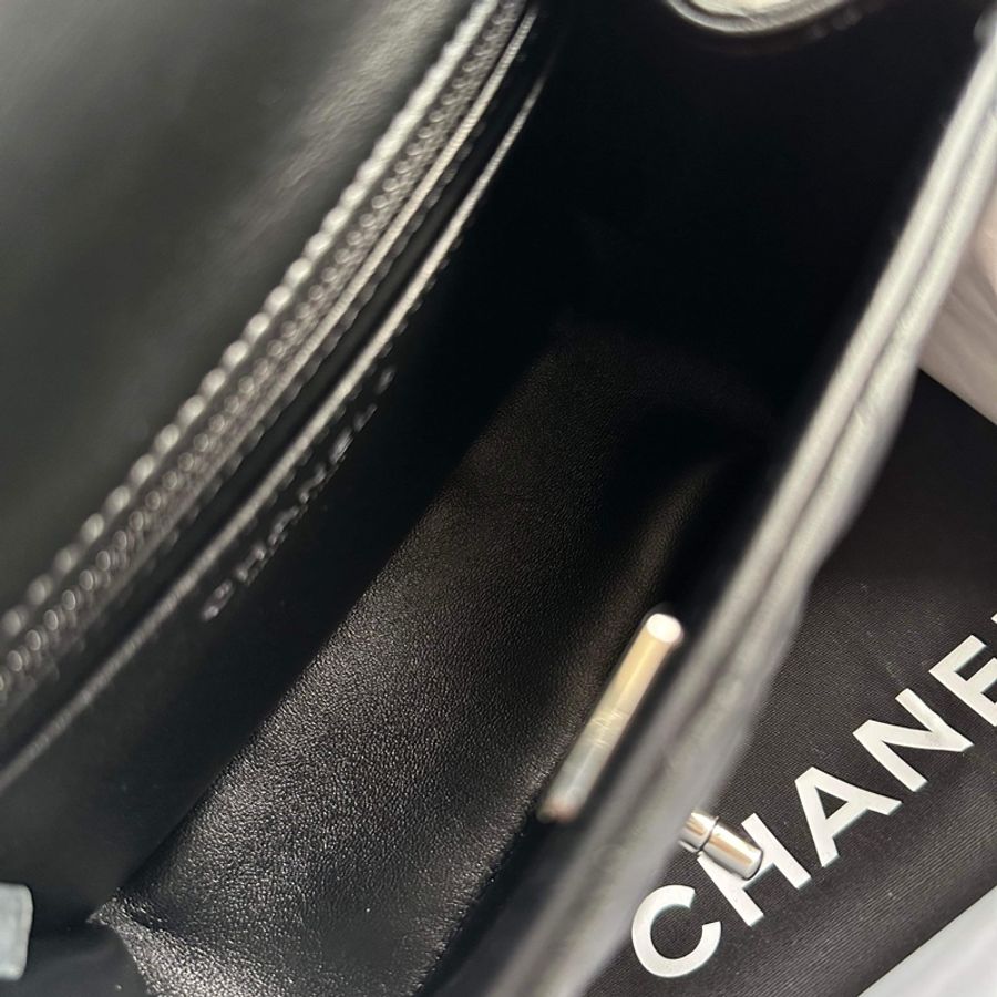 可預購)「M.Y精品」 Chanel 小方胖 coco17 cf17 方胖 近新全配有購證-14