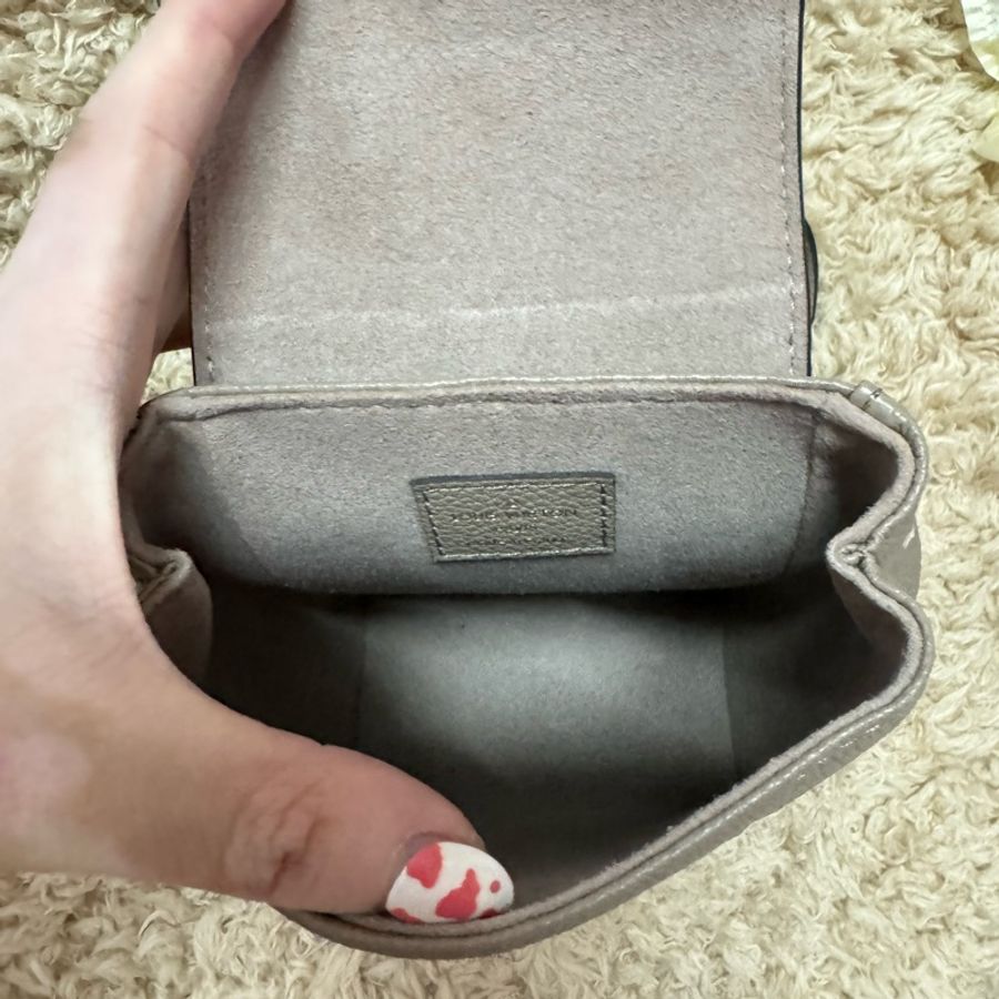 Lv Tiny 雙色斑鳩灰色Monogram Empreinte 皮革後背包M80738 backpack-3