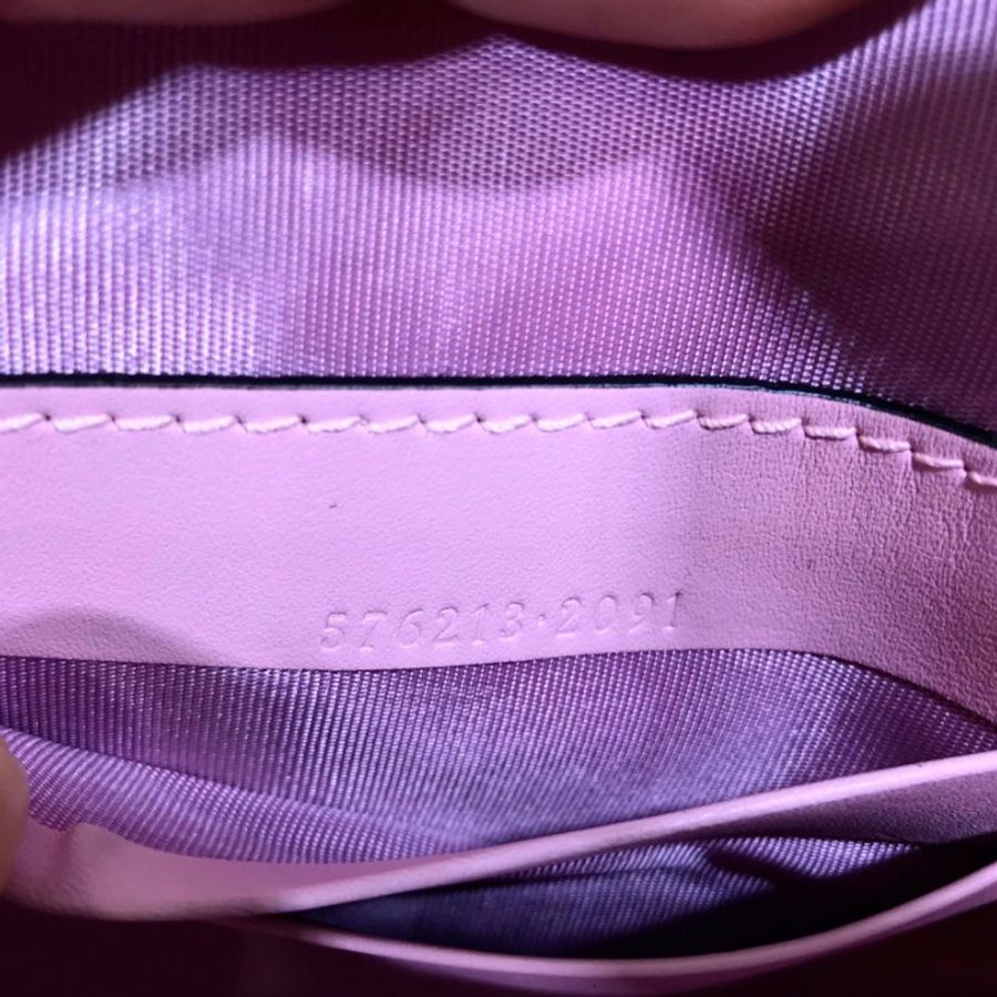 Gucci 限量GG Supreme草莓圓餅腕帶包【促銷品】-19