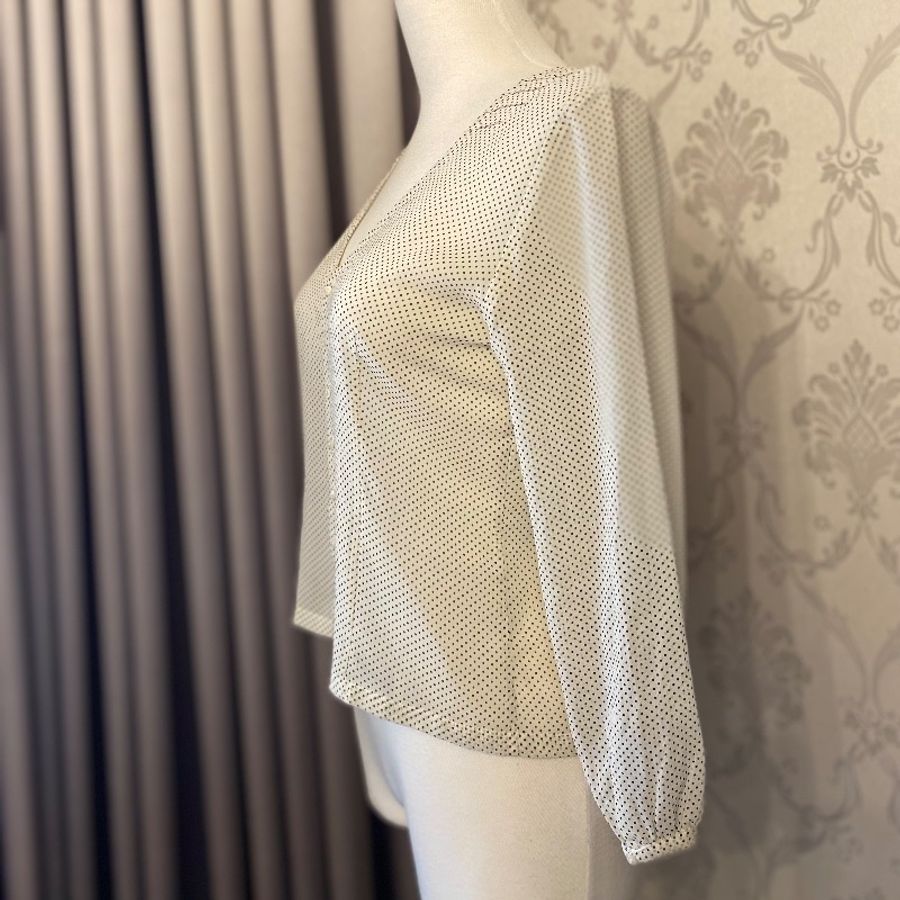 藏私·Collection_點點低胸七分袖古著罩衫日本製-1