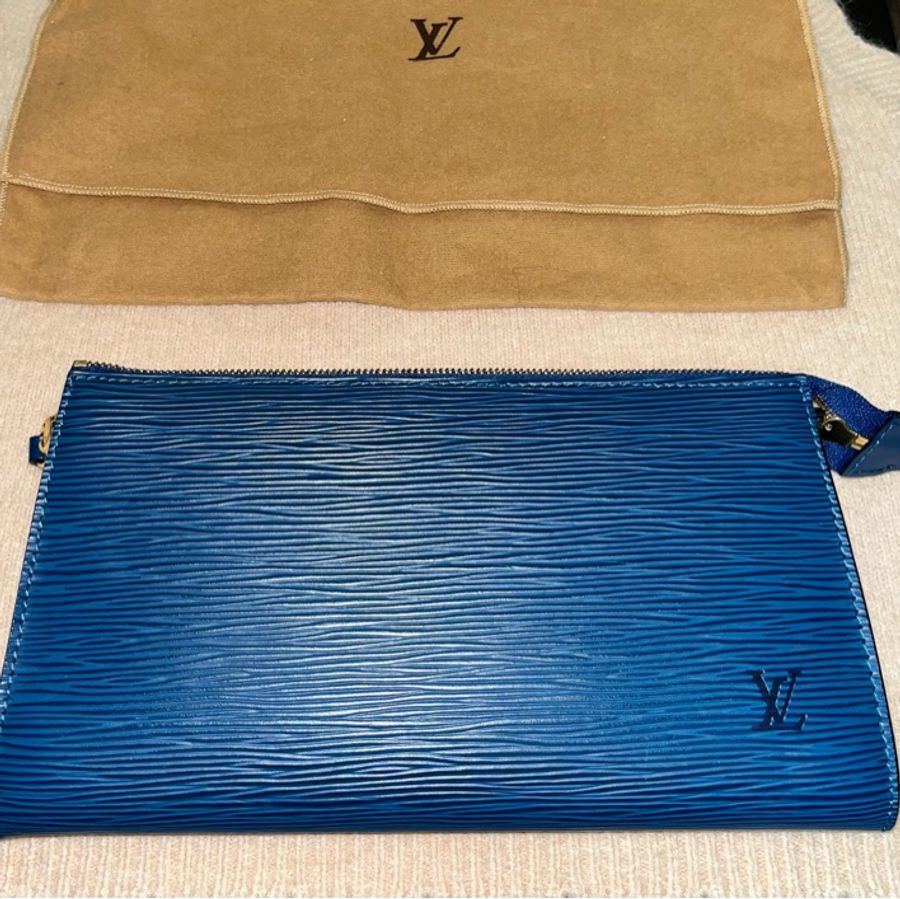 LV 藍色水波紋麻將包-6