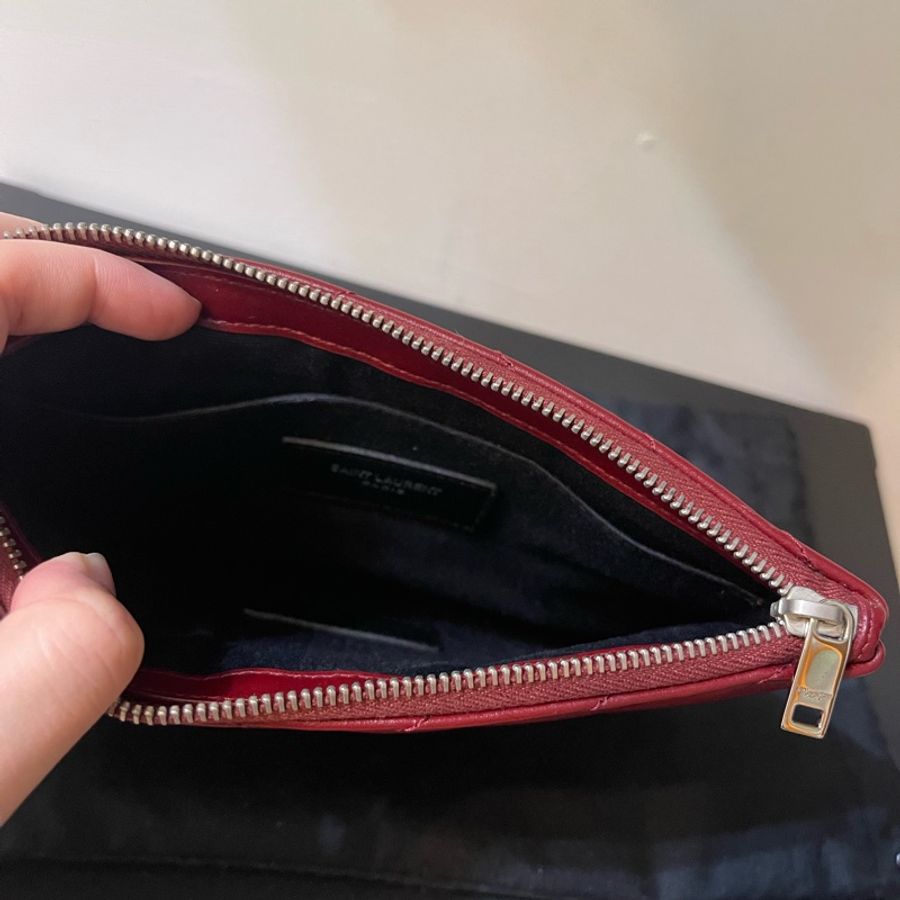 YSL 全新 酒紅色山形紋 一字拉鍊零錢卡片包-3