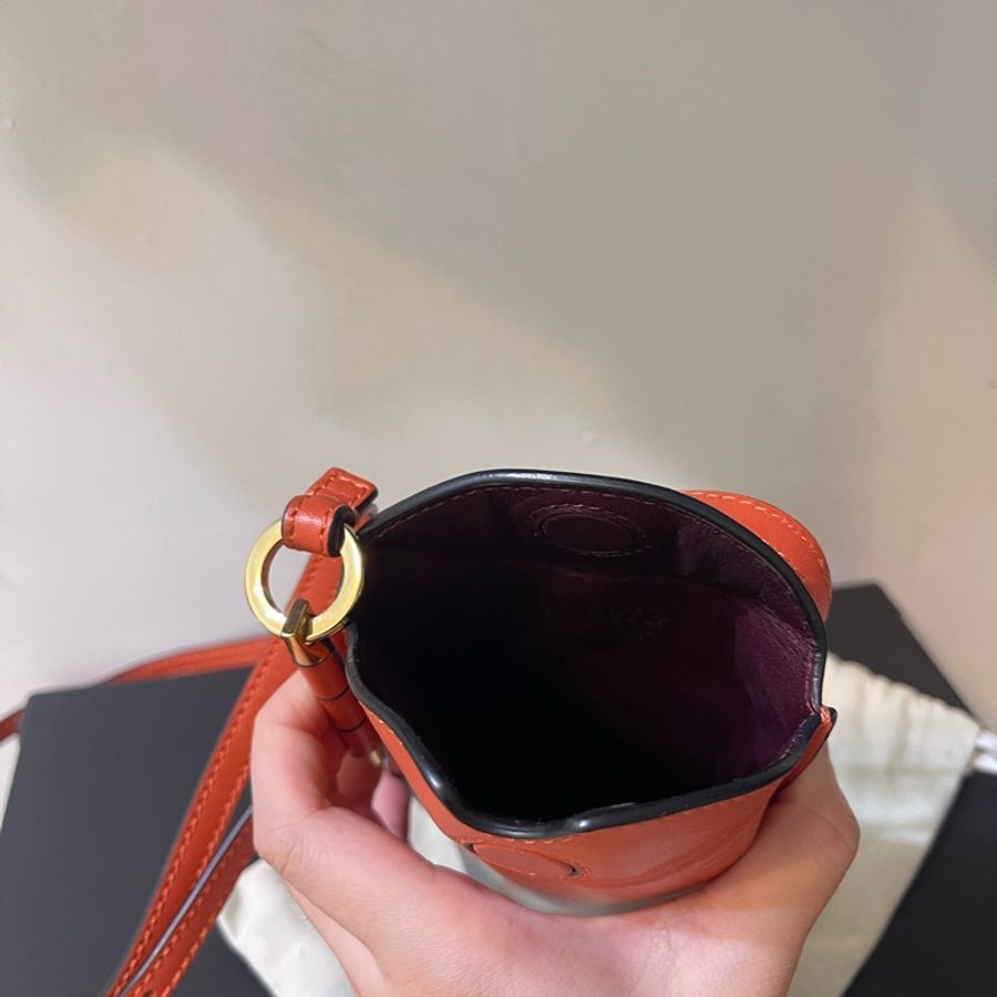 LOEWE 手機包🖤-4