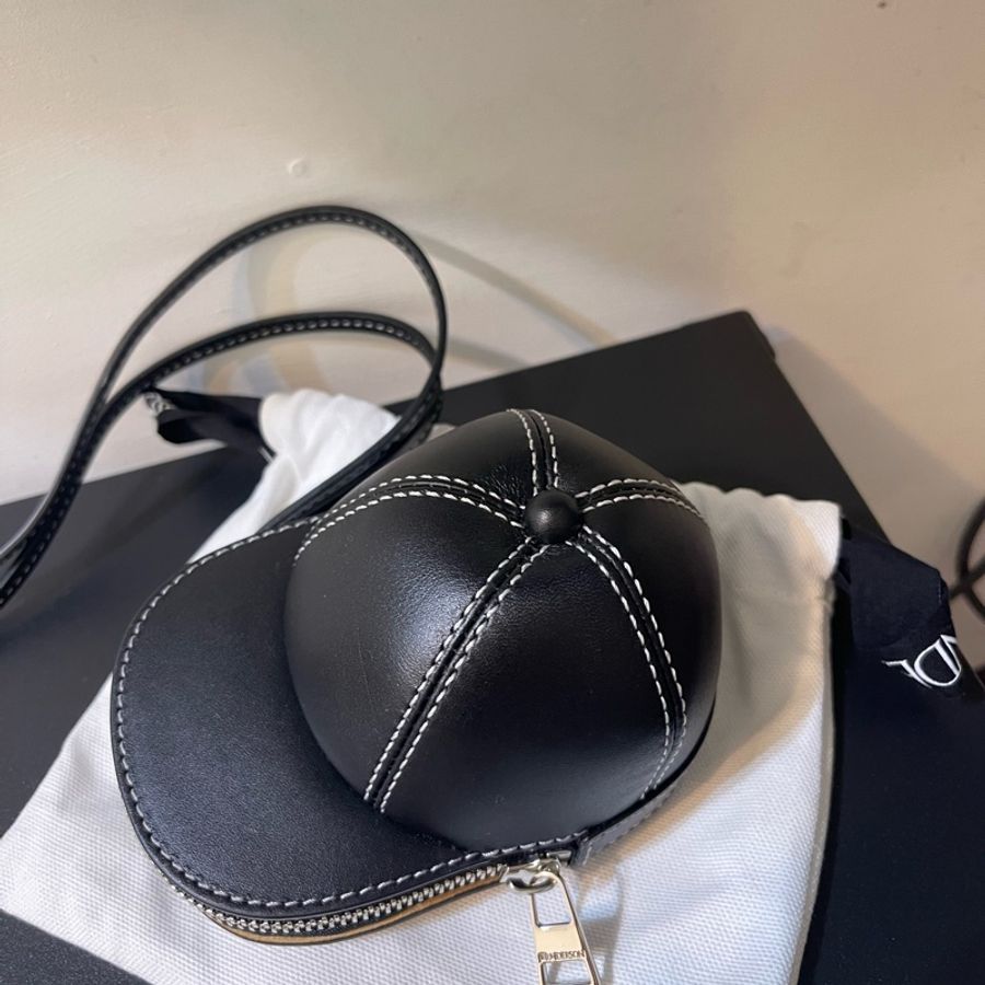 JW ANDERSON 全新 迷你帽子包-4