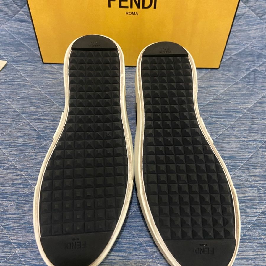 FENDI 黑色 小怪獸 平底鞋 真皮 黃眼 怪獸 休閒 懶人鞋 39號-7