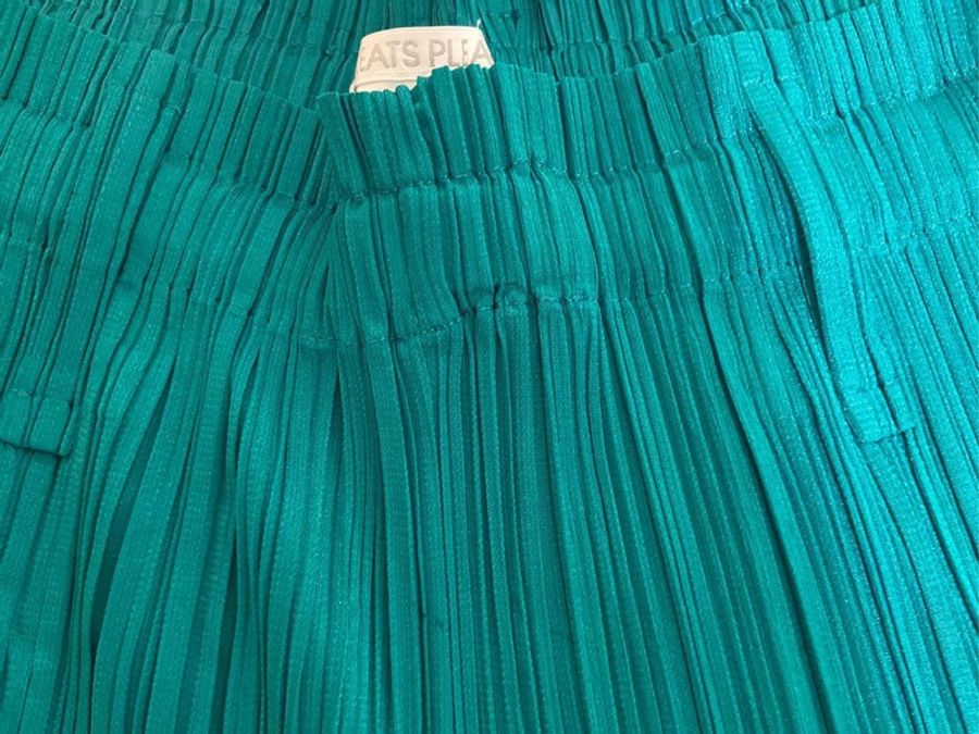 三宅一生 issey miyake me pleats please 尺寸4號 鮮豔綠色長褲 月季節色口袋 皺摺長褲 寬褲-3