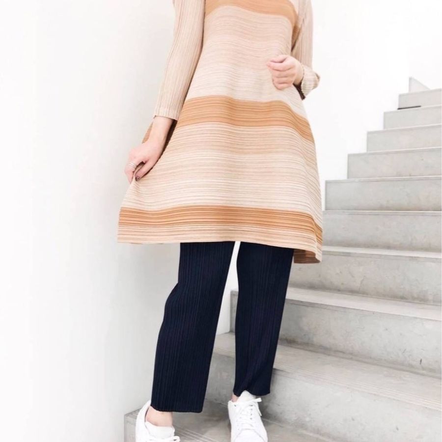 三宅一生 issey miyake me pleats please 尺寸4號 黑色皺摺褲 抓皺 經典款 基本款 長褲-0