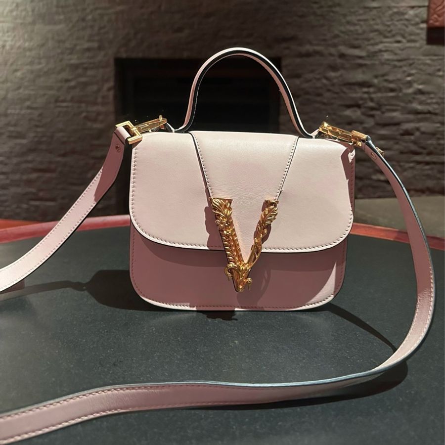 Versace 凡賽斯 高級粉色光滑牛皮V字經典手提肩背包Virtus系列-5