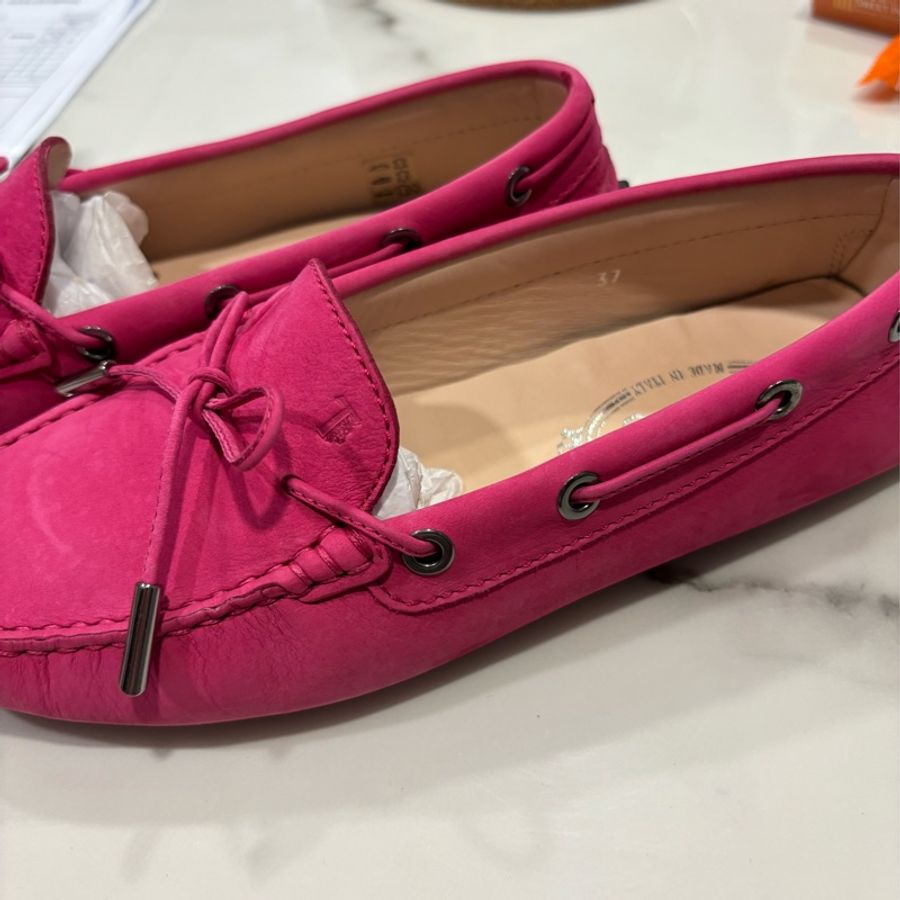 Tod’s桃紅豆豆鞋-1