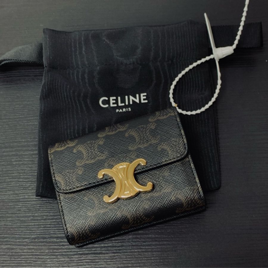 Celine TRIOMPHE全新帆布小型TRIOMPHE二合一短夾-0